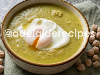 Broccoli Soup with Poached Egg | Healthy, Easy and Delicious Recipe!
