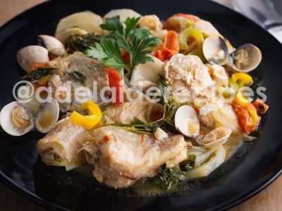 Traditional and Healthy Portuguese Fish Stew Recipe